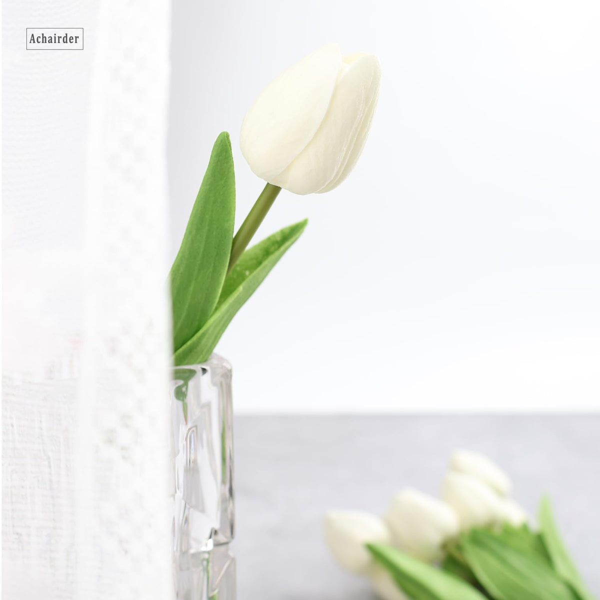Achairder 30pcs Tulips Artificial Flowers, Artificial Latex Real Touch Tulips Flowers Bouquet for Mother's Day Easter Wedding Party Home Decor-White