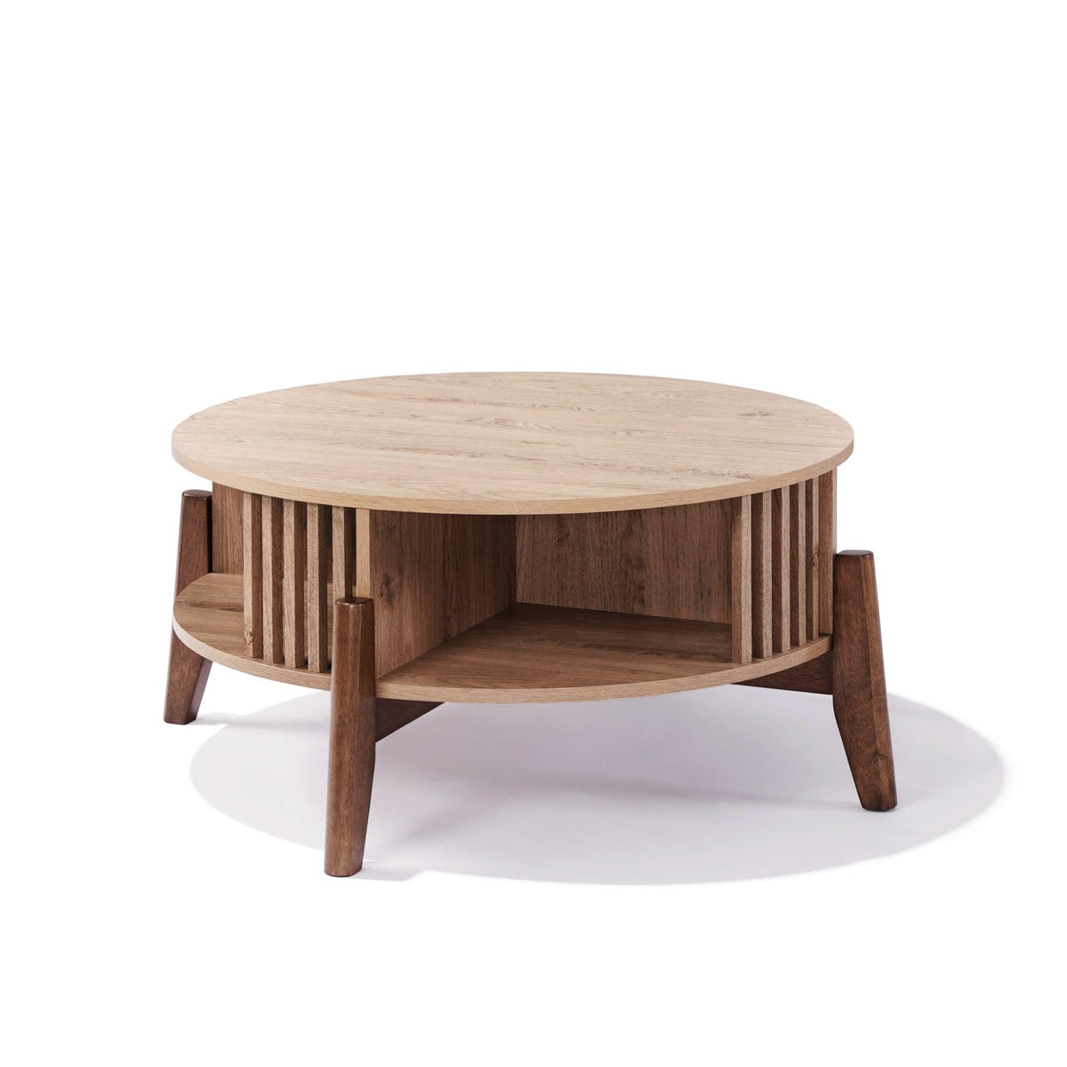 LuxenHome Round Coffee Table with Storage, 31.5" Oak Finish Wood Accent Tables with Wood Legs, Boho Center Table for Living Room, Wooden Circle Coffee Table with Open Storage for Home Office