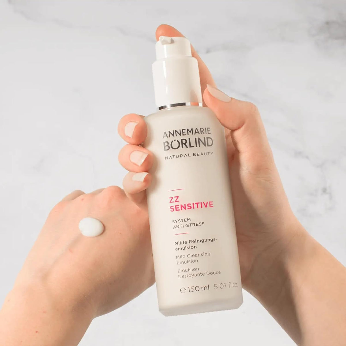 ANNEMARIE BÖRLIND - ZZ SENSITIVE Mild Cleansing Emulsion - Facial Wash with Hyaluronic Acid and Golden Orchid to Remove Impurities on Sensitive Skin and Restore the Skin Flora - Step 1 of 5-5 Oz