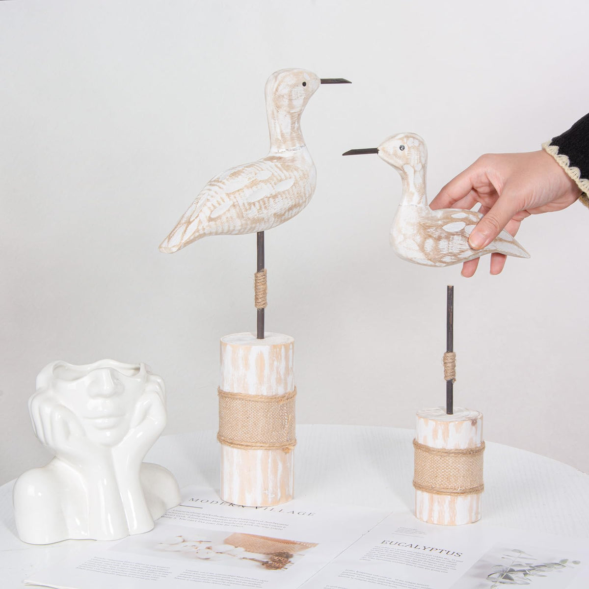 EVINIS Wooden Sea Birds Statues Coastal Decor, White Seagull Statues for Nautical Coastal Beach Ocean Home Decoration (2Packs)