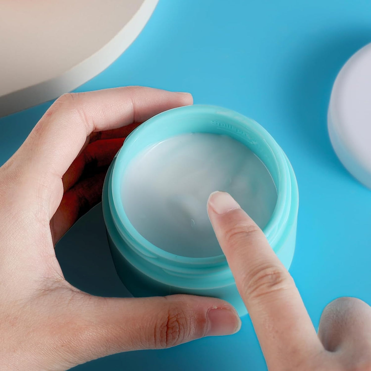Travel Containers for Toiletries, Silicone Cream Jars BPA-Free, Leak-proof 3oz Travel Size Containers, Portable Size Silicone Jars with Lid for Cosmetic Face Hand Body Cream (4 Pack)