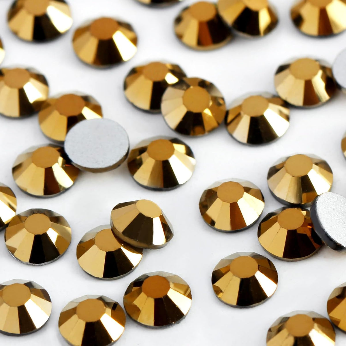 400 PCS SS30 Flatback Rhinestones,12-Facet Diamond-Cut Glass Gems for Nail Art,Clothing,DIY Crafts,Glue-On Decoration Stones with Silver Backing,Aurum