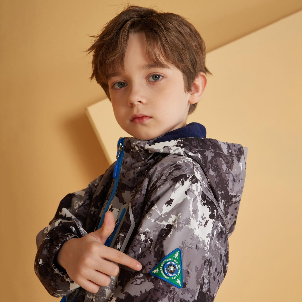 MGEOY Boys Rain Jacket Lightweight Waterproof Hooded Fleece Lined Raincoat Windbreakers for Kids Blue 7/8