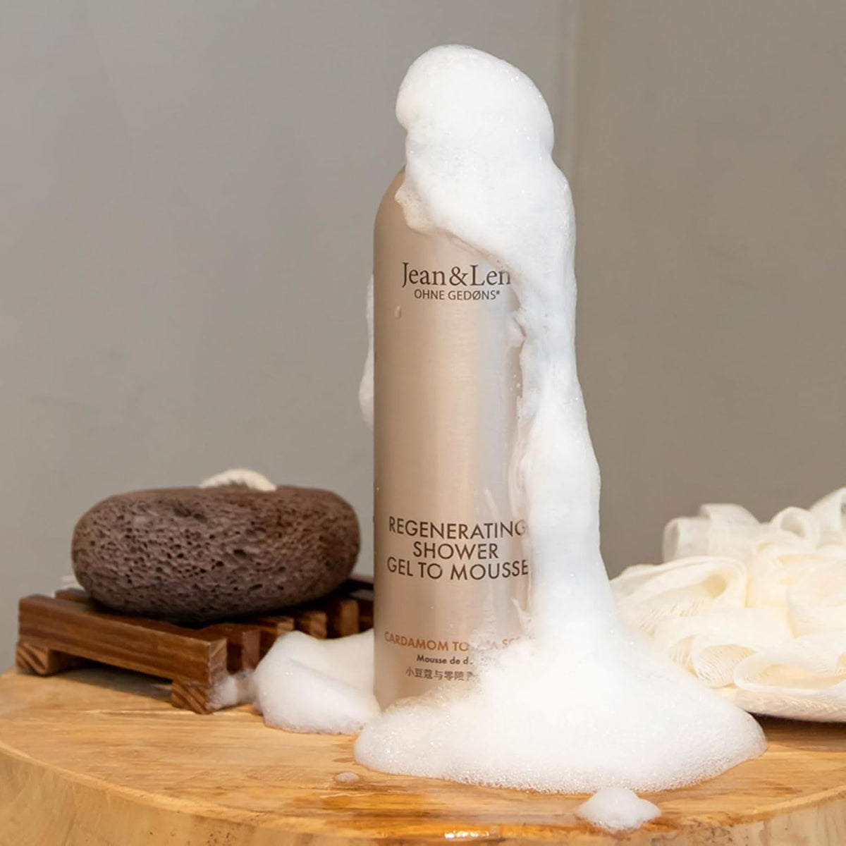 Jean & Len Shower Soufflé Cardamom & Tonka, almond, jojoba and babussa oil, for a fragrant cleansing experience, for normal to dry skin, shower foam, without parabens & silicones, vegan, 6.76 Fl. Oz.