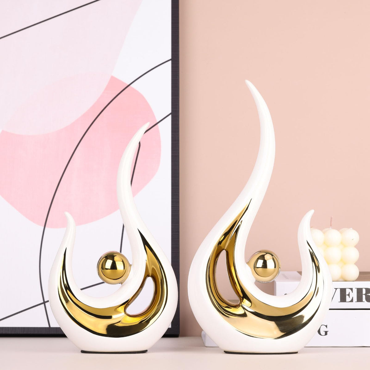 XMGZQ 2pcs White and Gold Modern Abstract Art Statue Table Decoration,Elegantes Ceramic Statue for Home Décor Accent,Mantel,Bookshelf,Centerpiece Table Decorations for Dining Room,adornos para sala