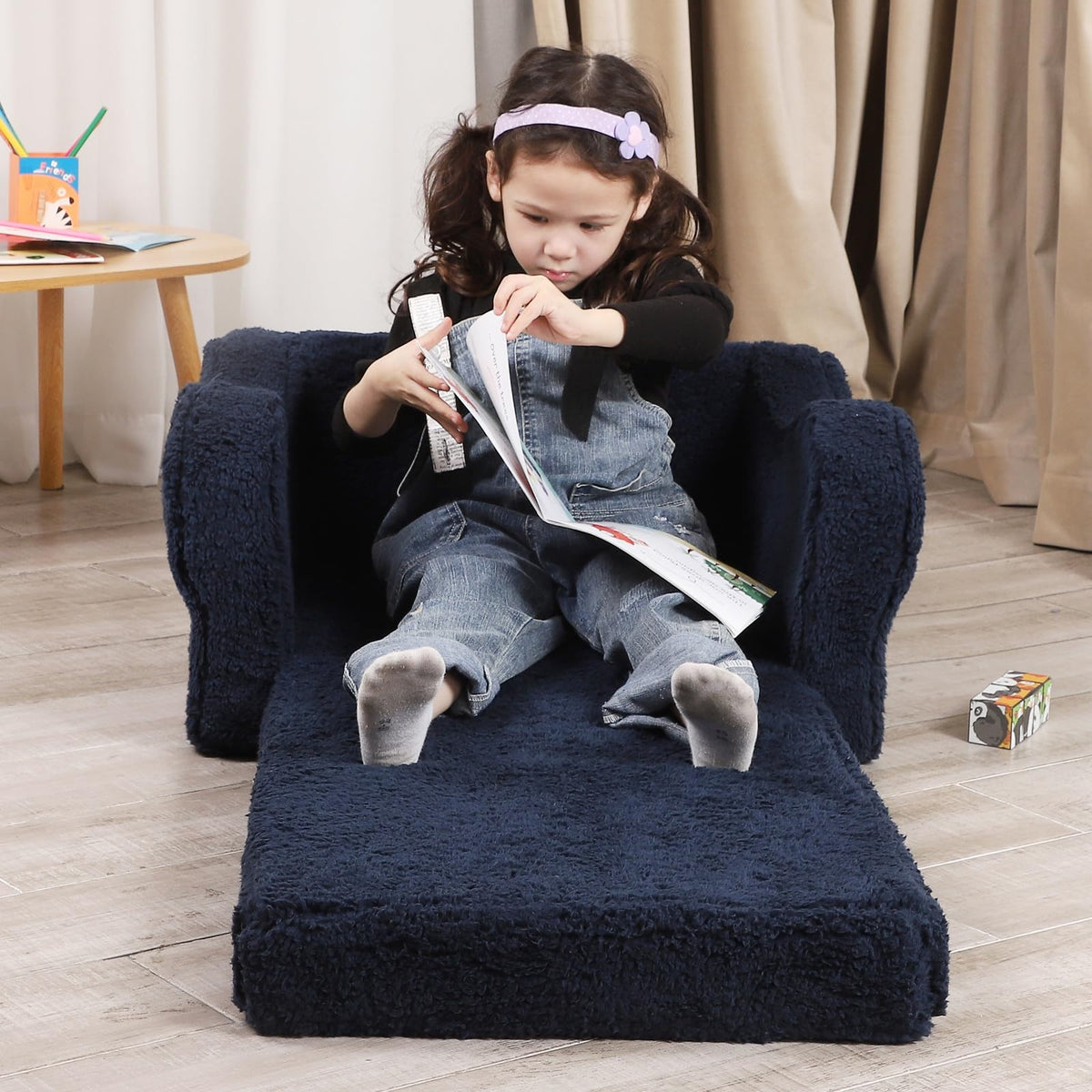 MOMCAYWEX Kids Chairs for Toddler, 2-in-1 Toddler Soft Sherpa Couch Fold Out, Convertible Sofa to Lounger for Girls and Boys, Dark Blue