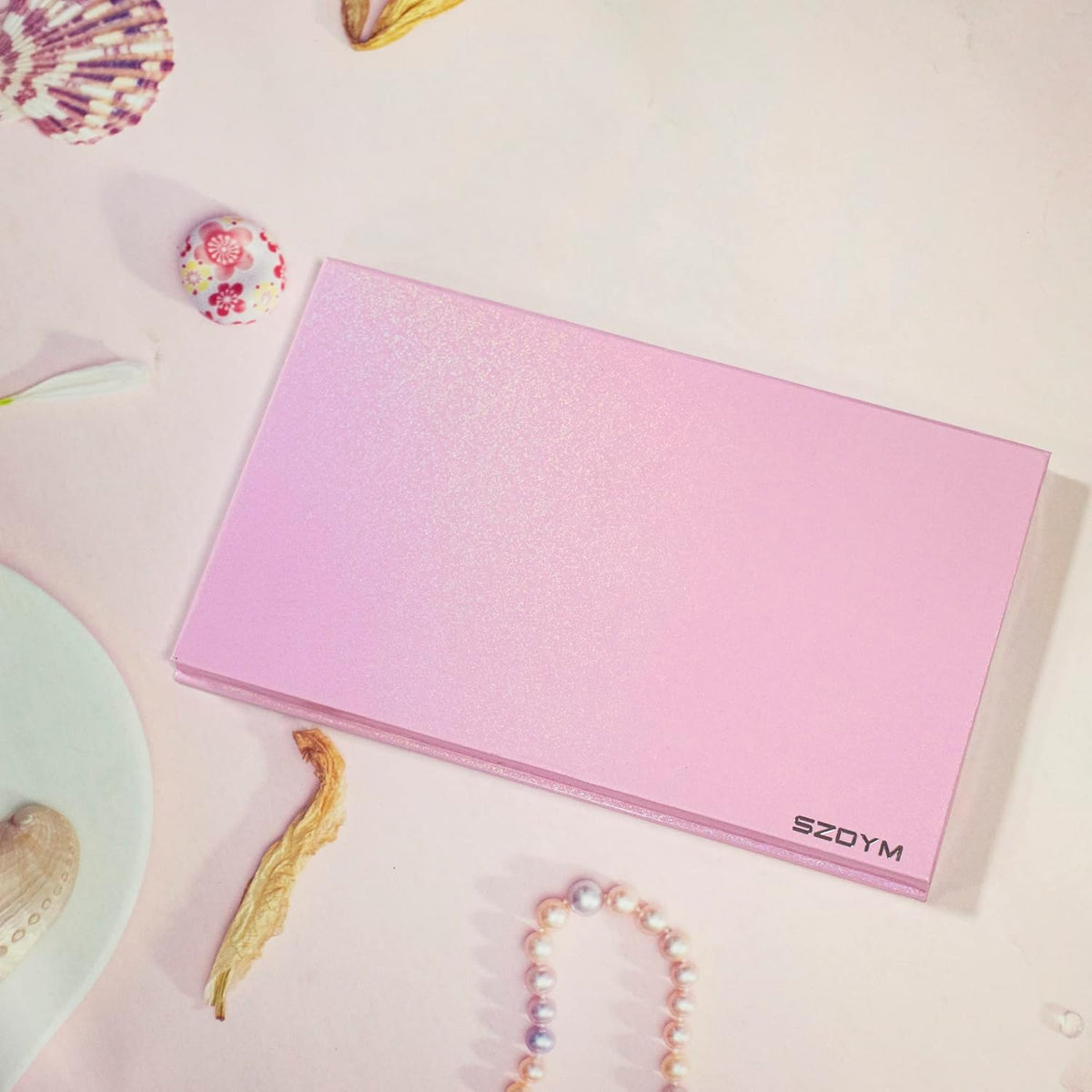 Empty magnetic palette with Mirror,Like a Book Fashionable and beautiful empty magnetic palette for Highlighters Lipstick Blush Powder Eyeshadows(pink)