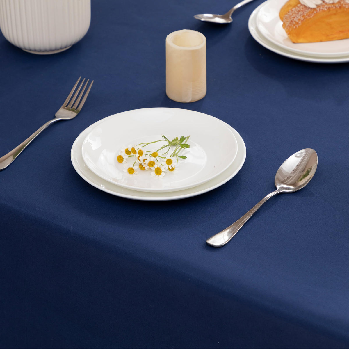 joybest 10 Pack Navy Blue Tablecloths 60x102 Inch Polyester Table Cloth, Stain and Wrinkle Resistant Washable Fabric Table Cover for Wedding, Party, Reception, Banquet, Dining