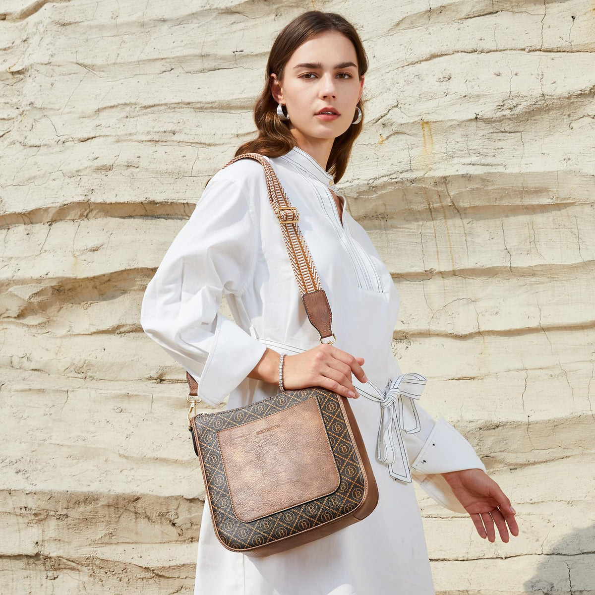 BOSTANTEN Crossbody Bags for Women Trendy Vegan Leather Hobo Handbags Fashion Shoulder Purse with Adjustable Guitar Strap Deep Brown