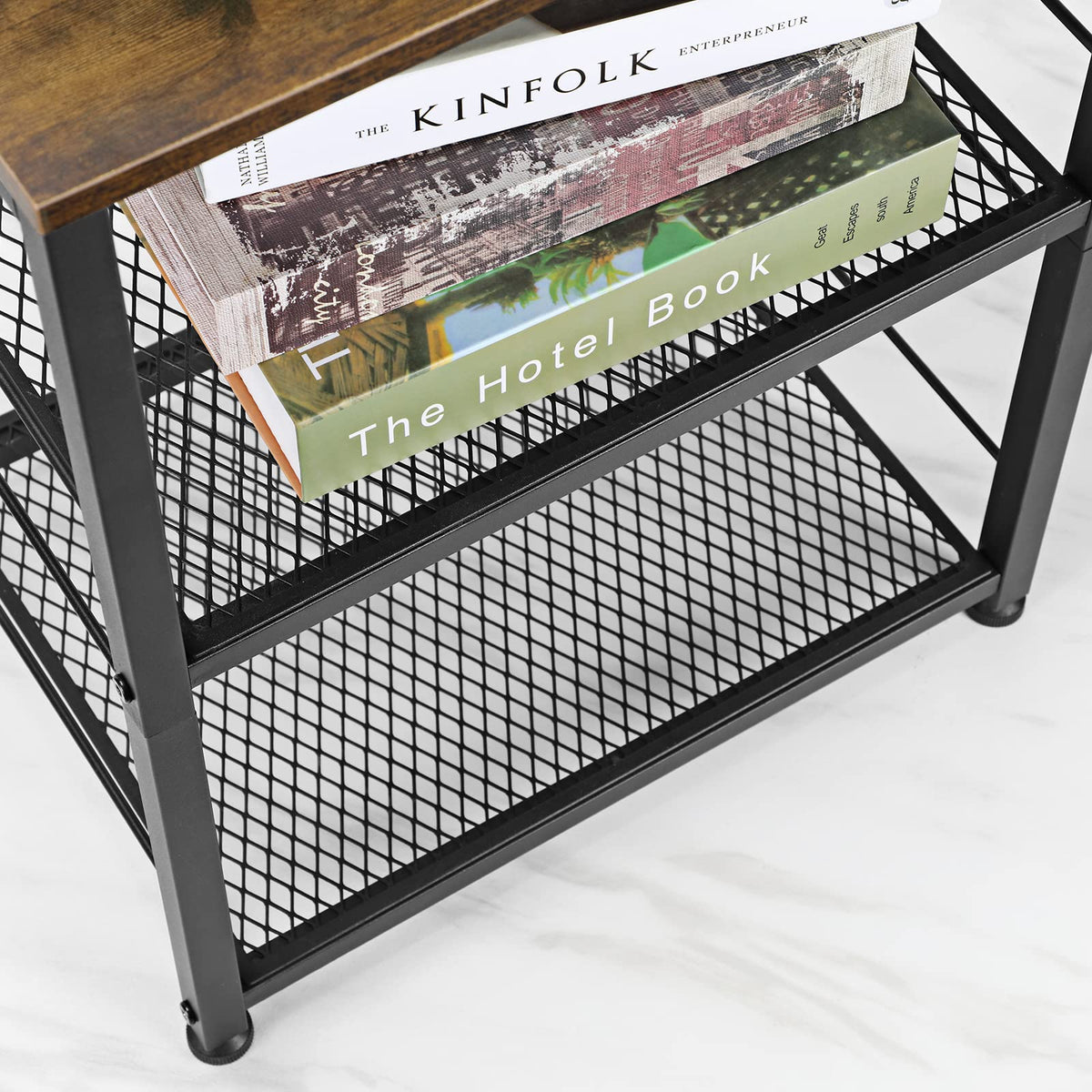 OYEAL Night Stand Industrial End Table with Storage Shelf Farmhouse Sofa Side Table for Small Spaces, Bedside Table for Living Room Bedroom, Stable Metal Frame,Rustic Brown