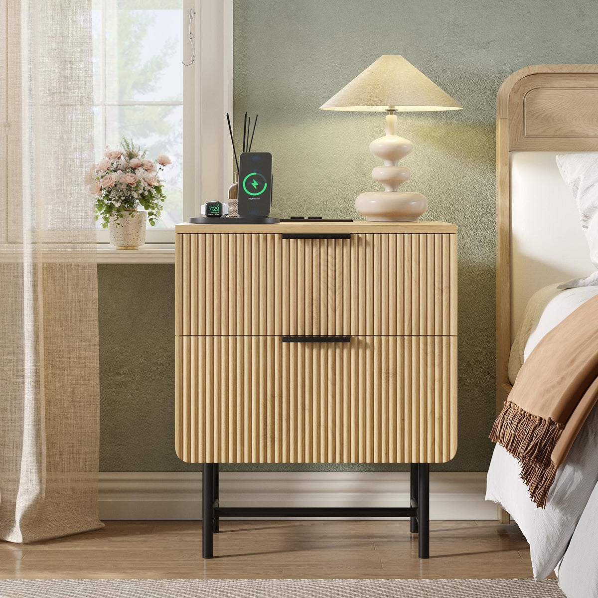 Fluted Nightstand with Charging Station, 20" Modern Bedside Table with 2 Drawers for Bedroom, Mid Century Modern End Table with Storage for Living Room, Natural Oak (1 Piece)
