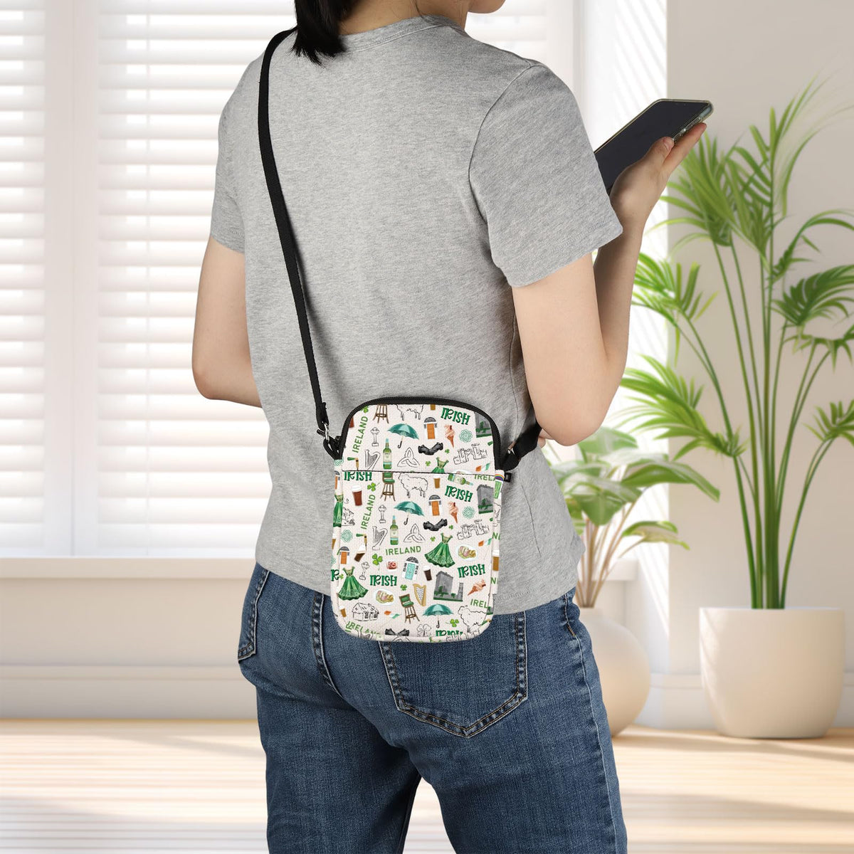 JNIAP Irish Crossbody Bag Ireland Travel Gift Ireland Themed Gifts Ireland Crossbody Purse Irish Travel Purse (Ireland cb)
