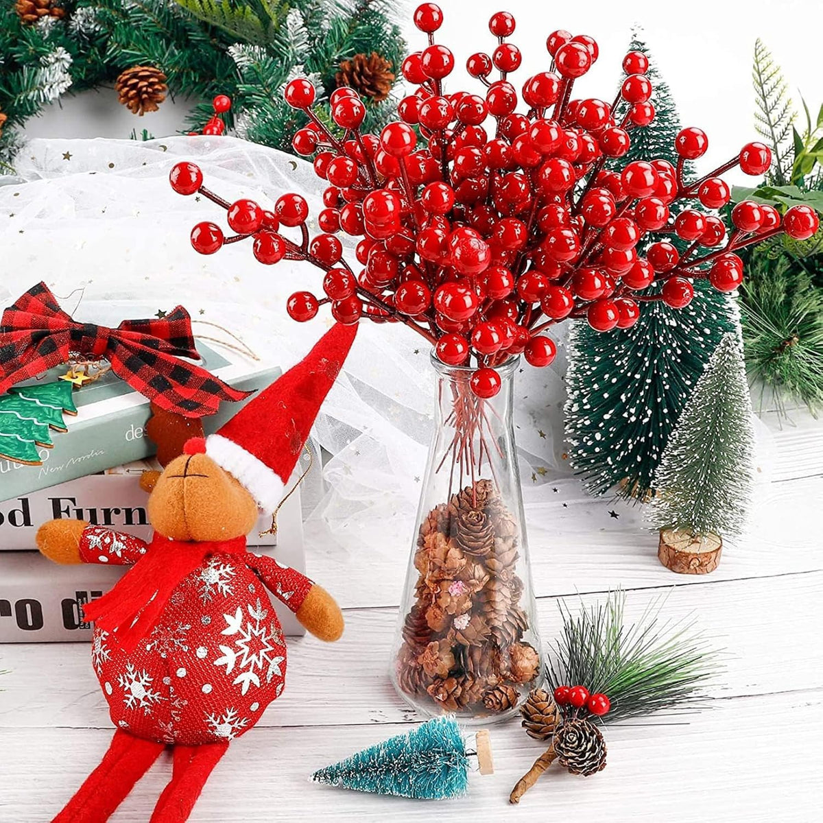 35 Pack Christmas Tree Decorations,Burgundy Red Berry Picks Holly Berries Branches for Christmas Tree Decorations Crafts Wedding Holiday Season Winter Décor Home Decor (red)