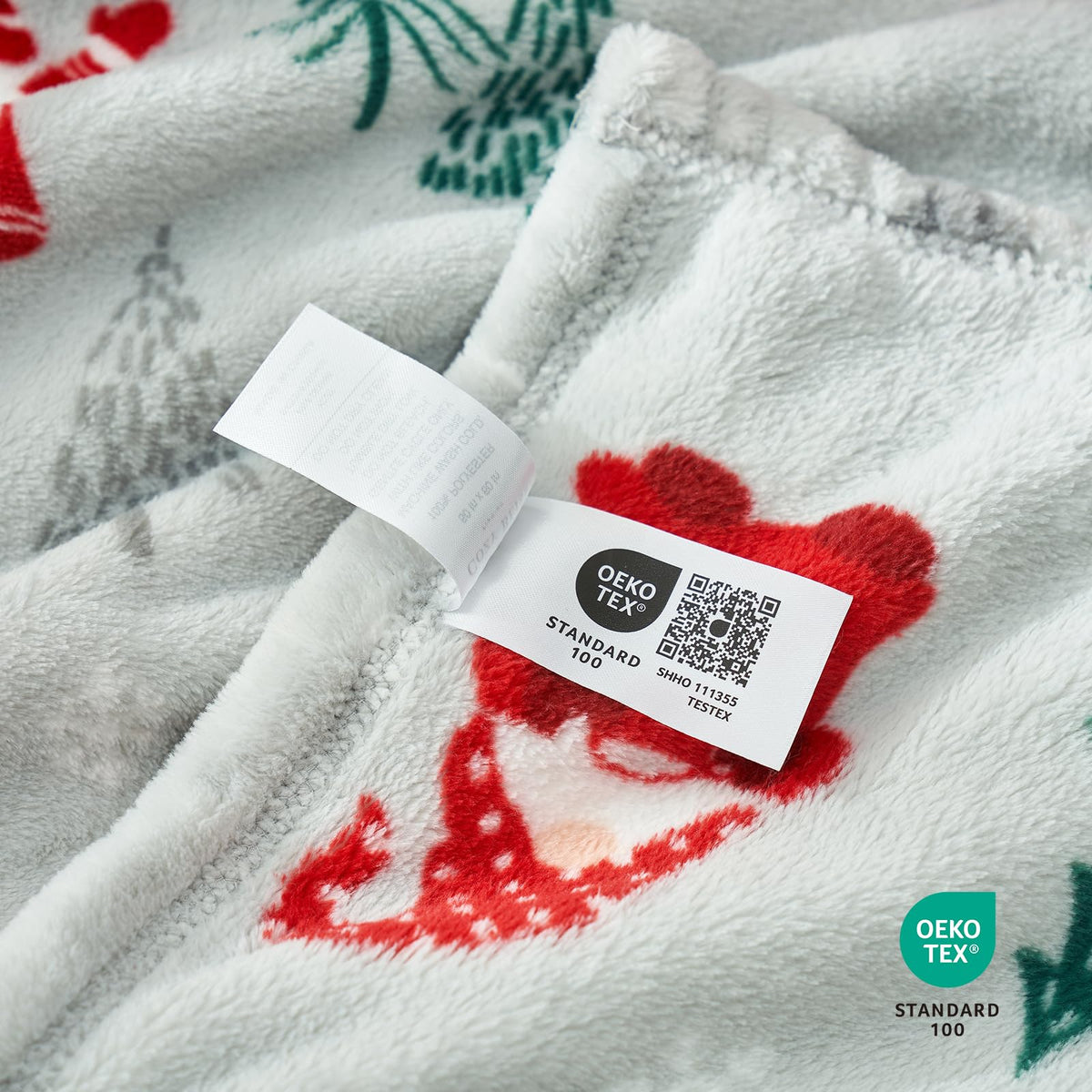 Cozy Bliss Gnome Throw Blanket Spring Blanket Warm Plush Throw Blankets,Ultra Soft Cozy Throw Blankets for Couch,Sofa and Bed(Xmas Gnome Family,50"x60")