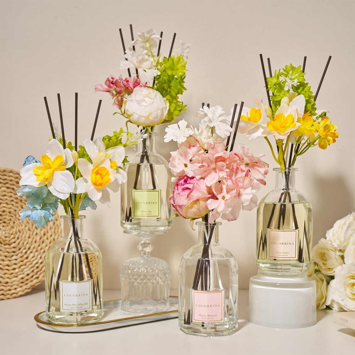 COCORRÍNA Reed Diffuser - White Tea 8.5 Fl.oz/ 250ml Flower Diffuser with 8 Sticks, Reed Diffusers for Home Bathroom Shelf Decor (Botanical Flower Collection)