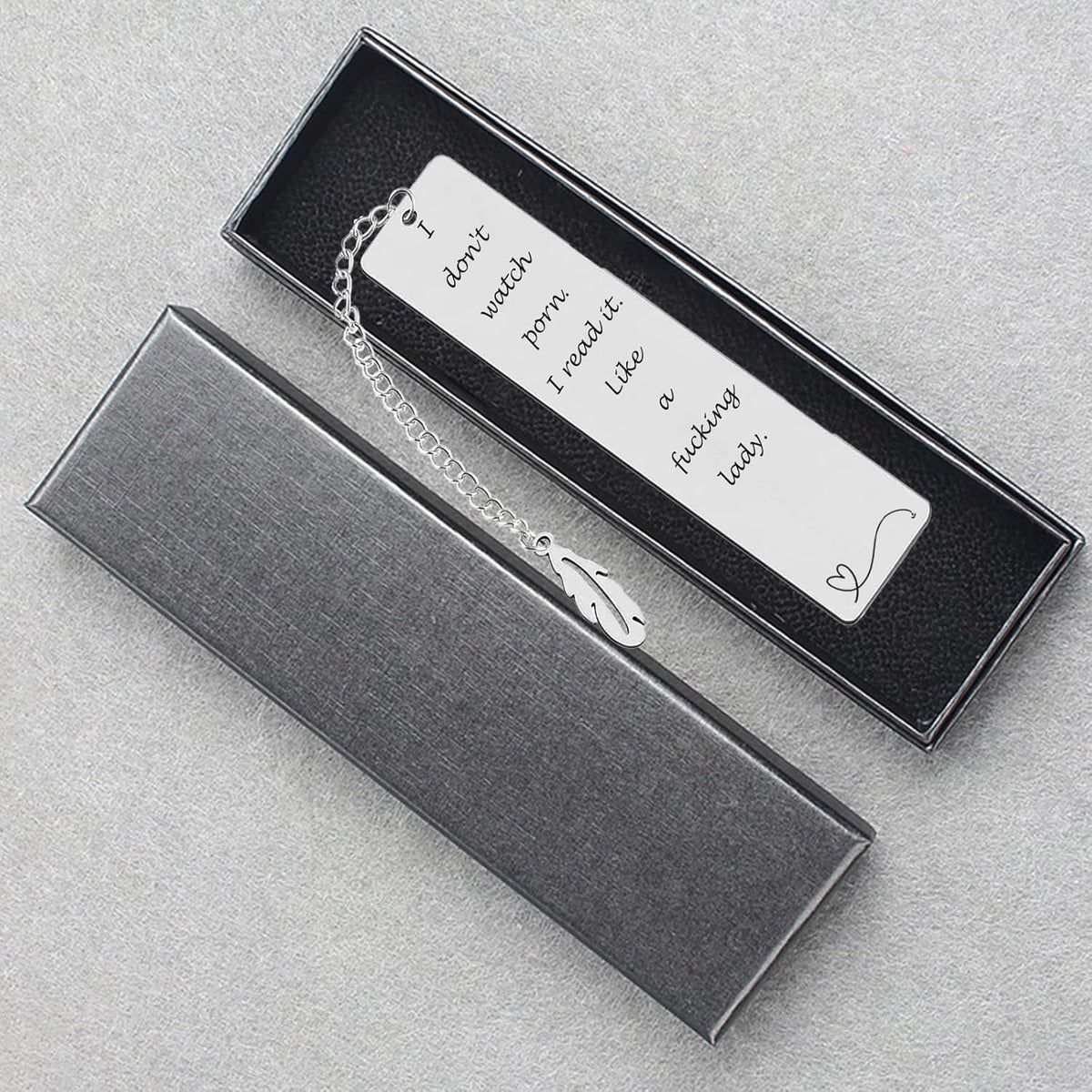 Metal Bookmark Gift,Engraved 'I Don't Watch Porn.I Read it Like a Fking Lady' Stainless Steel Leaf Pendant Book Mark with Exquisite Gift Box for Women Men Friends Teacher Classmate Book Lovers