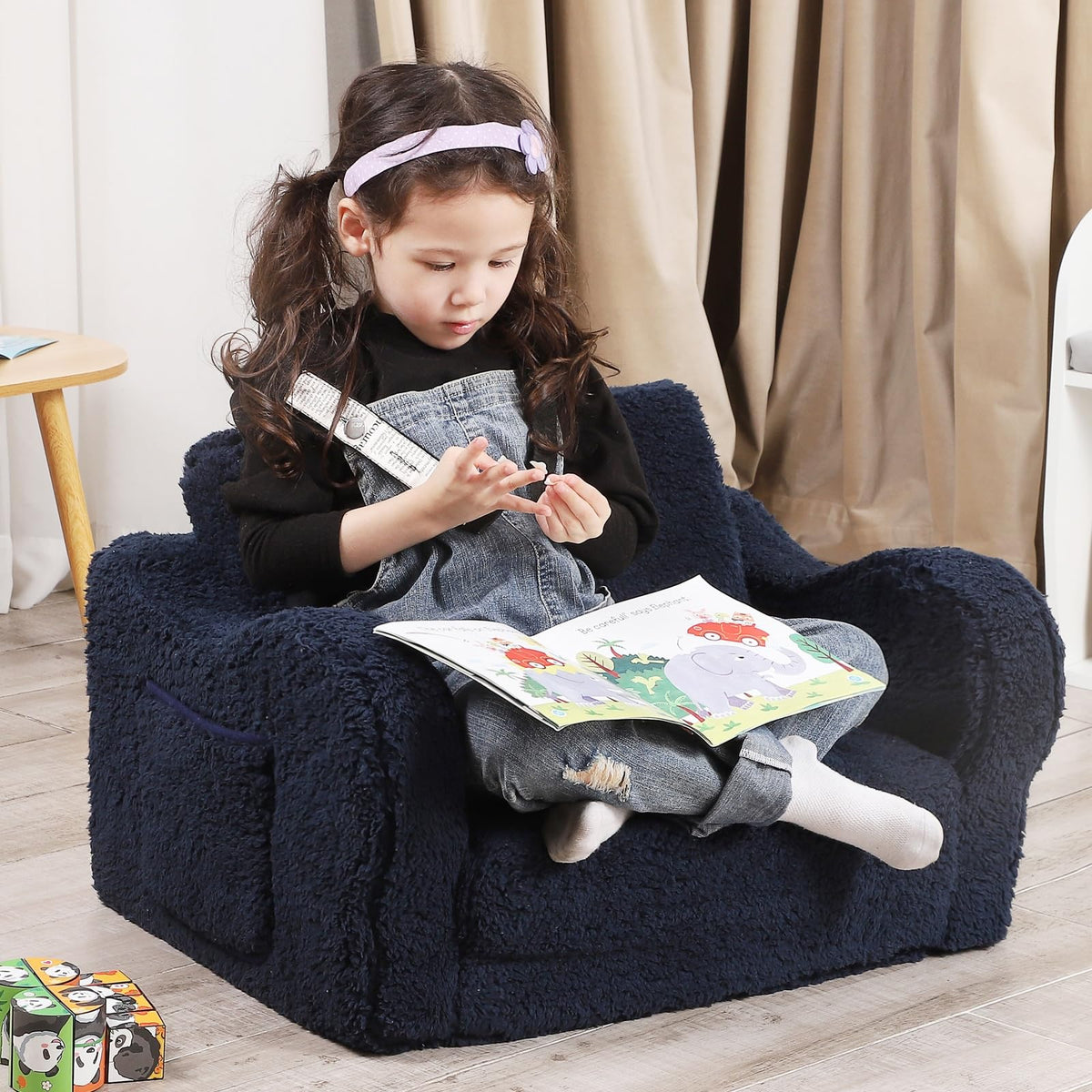 MOMCAYWEX Kids Chairs for Toddler, 2-in-1 Toddler Soft Sherpa Couch Fold Out, Convertible Sofa to Lounger for Girls and Boys, Dark Blue