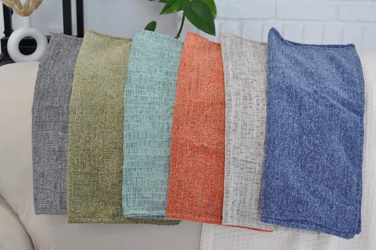 18x18 Pillow Covers for Couch Pillows Mint Green Set of 2, Decorative Soft Textured Cozy Chenille Cushions Covers, Modern Deco Covers for Sofa Pillows, Decor Pillow Covers Square Pillowcase