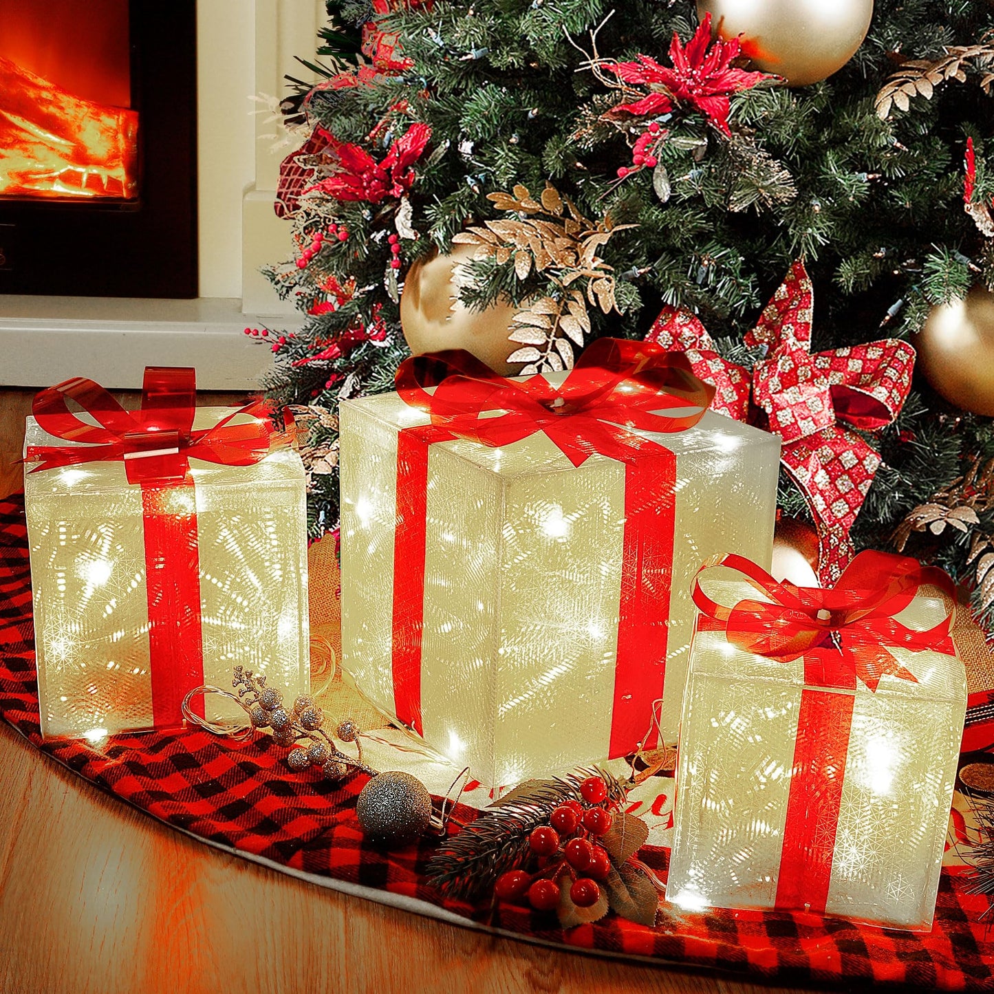 Lulu Home Christmas Box Decorations, Set of 3 Light Up Boxes with Red Bows, Plug-in 60 LEDs Warm White Lighted Xmas Boxes for Christmas Tree Holiday Indoor Outdoor Decors